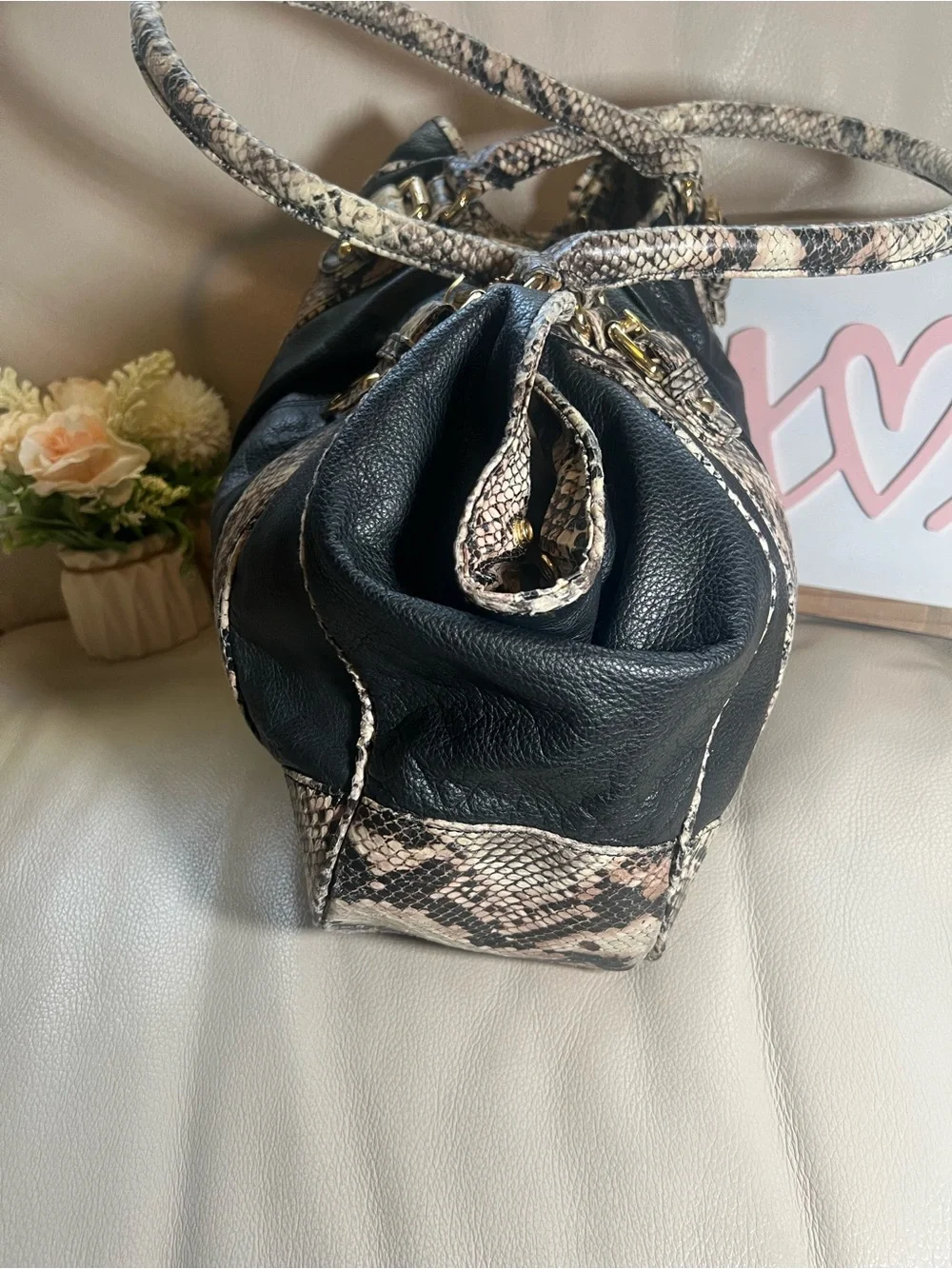 Fortuna Valentino Large Satchel Bag